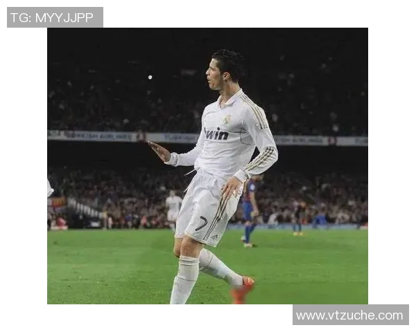 昔日绿茵场上的传奇人物落幕了他们的名字将永载史册