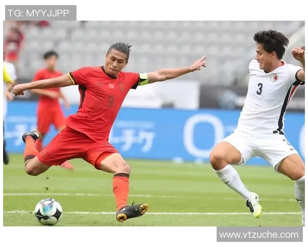 香港足球明星队精彩表演引发热烈反响展现运动精神与团队合作魅力